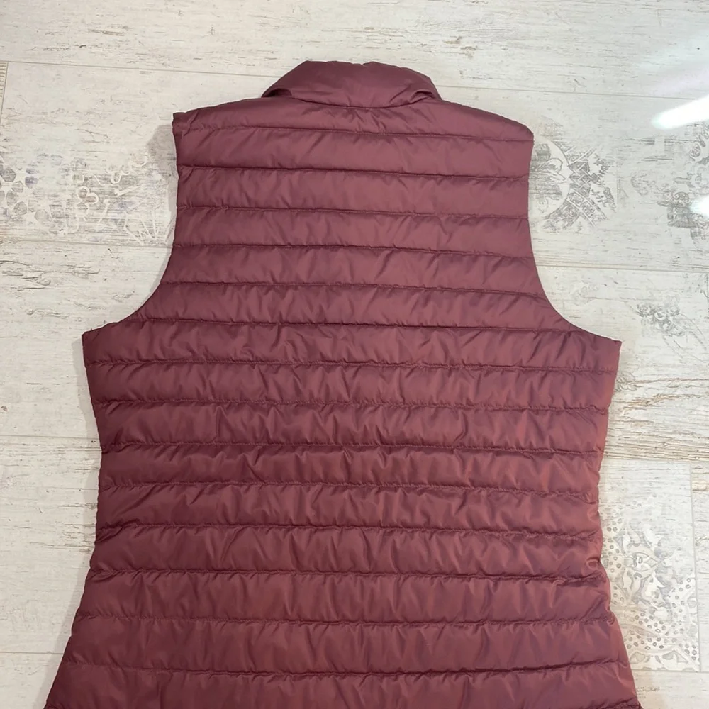 Lululemon Pack It Down Vest In Plumful Size 10 NWOT